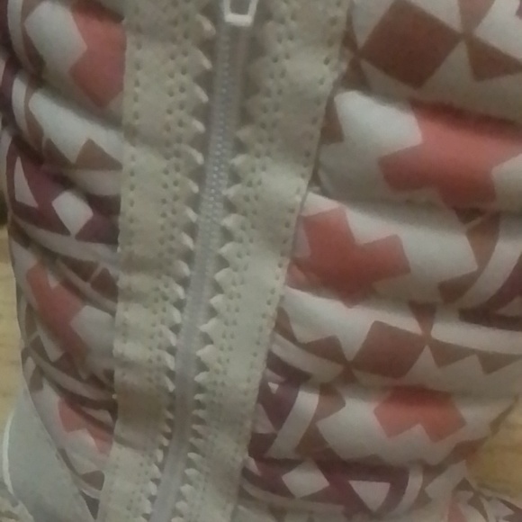 Manitoba Mukluks Waterproof Woodland Boots - Picture 6 of 7